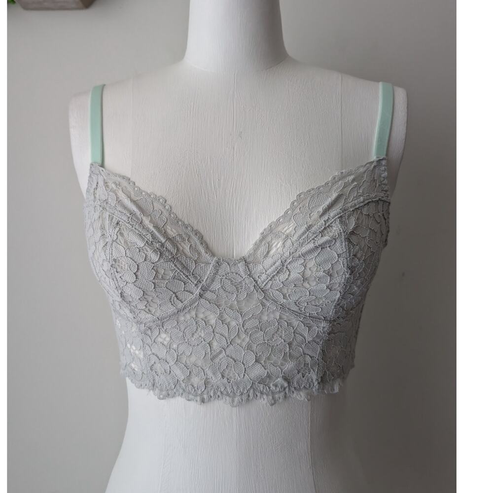 victoria's secret lace bra